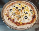 A picture of step 3 of Olive & Corn Pizza.