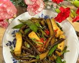 Hình bước làm 3 của món Tảo Xoắn Xào Rau Răm Chay