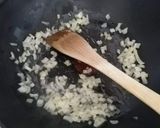 Une image de l'étape 2 de Risotto riz courge spaghetti.