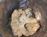 Foto langkah ke 2 dari resep Rice Egg Rolade / Rolade Nasi.