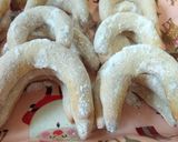 Gluténmentes, tejmentes diós kiflik recept fázis 3 fotója