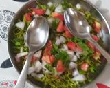 A picture of step 8 of Palak Sev Chat.