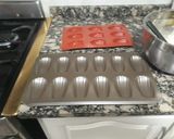 Foto del paso 3 de la receta: Madeleines de limón