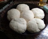 Foto del paso 5 de la receta: Prepizza al molde (receta de panadería)