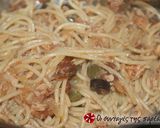 A picture of step 4 of Penne with tuna and tomato.