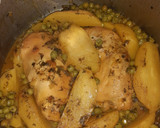 Foto del paso 3 de la receta: Pollo 🍗 con verduras 🍅🥔🌶