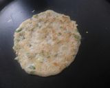 A picture of step 4 of Oats-Rawa Uttapam.
