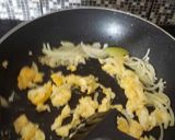 Foto langkah ke 3 dari resep Telur Orak Arik Sayuran.