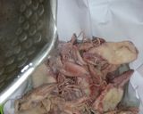 Foto langkah ke 1 dari resep Sambal Cumi Asin.