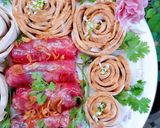 Hình bước làm 6 của món Bánh cuốn hoa hồng