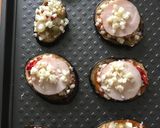Foto langkah ke 2 dari resep Mini Eggplant pizza.