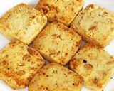 A picture of step 2 of Bakery Style Crispy Cashewnut Cookies.