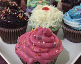 Foto langkah ke 5 dari resep 14. Cup cake coklat.
