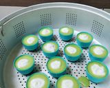 Foto langkah ke 4 dari resep Kue Nona Manis Pandan.