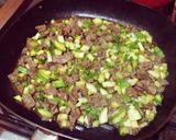 Foto del paso 3 de la receta: Cubitos de carne en salteado de verduras
