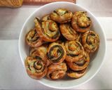 Medvehagymás-sonkás csiga recept fázis 3 fotója