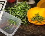 Foto del paso 1 de la receta: Judías verdes y zanahoria salteadas con jamón