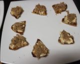 Foto del paso 4 de la receta: Mini cruasanes tostados con atún y queso