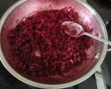 A picture of step 4 of Beetroot pachadi.