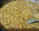 सफेद मटर चाट (safed matar chaat recipe in Hindi) रेसिपी चरण 4 फोटो