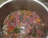 Une image de l'étape 6 de Soupe de pommes de terre, carottes, radis meat et fan de navet.
