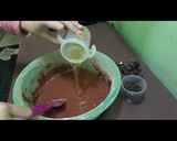 Foto langkah ke 5 dari resep Muffin Chocolate.