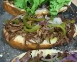 A picture of step 7 of Pulled beef sandwich.