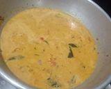உடைத்து ஊற்றிய முட்டை குழம்பு(muttai kulambu recipe in tamil) ரெசிபி ஸ்டேப் 4 புகைப்படம்