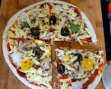 A picture of step 4 of Mushroom pizza.
