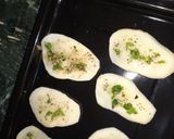A picture of step 4 of Deep fried potato pizza..And'Oven.