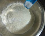A picture of step 3 of Mango Cake without Oven.