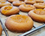 Foto del paso 5 de la receta Galletas de mantequilla y mermelada