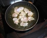 Foto del paso 3 de la receta: Guiso de contramuslo de pollo con menestra y papas fritas