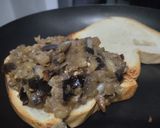 Foto del paso 3 de la receta: Sándwich🌯🧆🥪 de queso y berenjena🥙🍆🧀