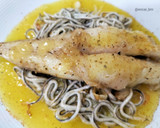 Foto del paso 5 de la receta: Rape con gulas y salsa de naranja