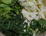 Foto langkah ke 1 dari resep Sayur Asem Favorit Keluargaku.