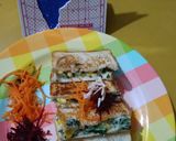 A picture of step 4 of Cheesy Spinach and Corn Sandwich.