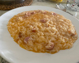 Foto del paso 6 de la receta: Arroz suelto con chorizo y salchichas