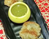 A picture of step 4 of Sabudana Tikki.