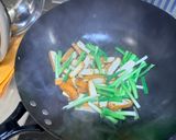 【炒】韭菜炒豆乾的食譜步驟5照片