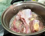Foto langkah ke 1 dari resep Semur Ayam Kampung Legit nan Gurih.