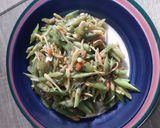 Foto langkah ke 9 dari resep Oseng Pedis Buncis Bunga Pepaya.