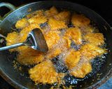 Foto langkah ke 3 dari resep Pisang goreng renyah.
