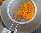 बूदी के लडडू (Boondi ke ladoo recipe in hindi) रेसिपी चरण 1 फोटो