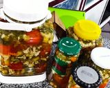 عکس مرحله 2 از دستور ترشی گوجه فرنگی