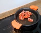 Foto del paso 1 de la receta Arroz con costillas adobadas y coliflor