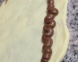 صورة لخطوة 2 من وصفة دونتس فالفرن محشيه شكلاطه الطلاء 🐼🤎👍