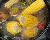 Foto del paso 2 de la receta: Chupe de pollo 🌽