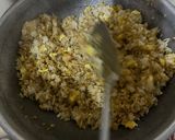 Foto langkah ke 4 dari resep Nasi Goreng Sambal Trasi.