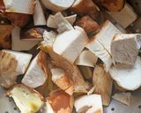 Une image de l'étape 1 de Côtes de porc, champignons, pommes de terre et carottes à la NUTRICOOK.